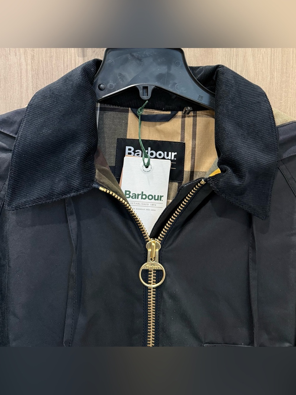 NWTs Barbour Women’s Highclere Hooded Waxed Jacket. Navy. Size 6 US - Picture 3 of 14